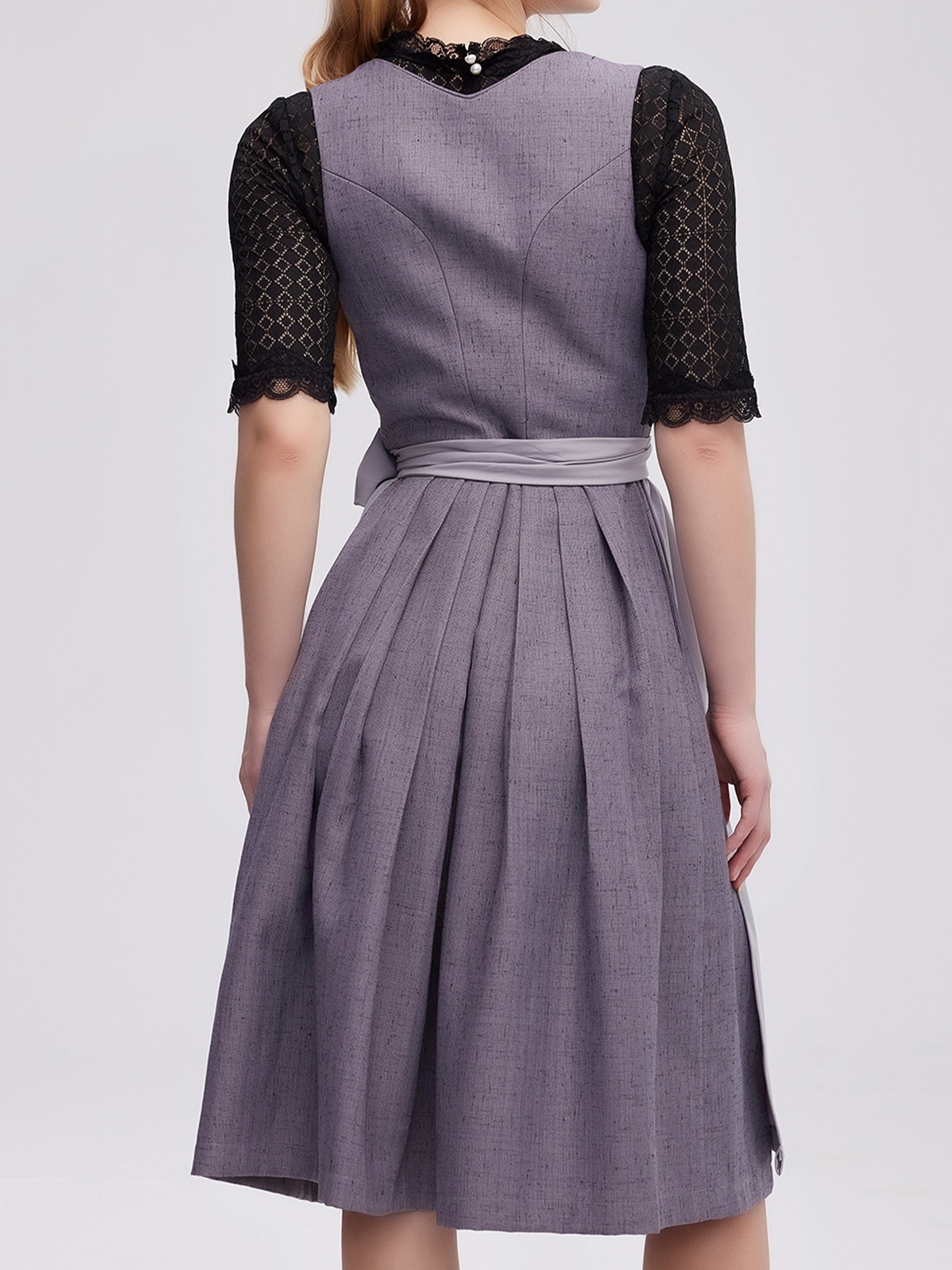 Dirndl Weiß Blau mit grauen Akzenten