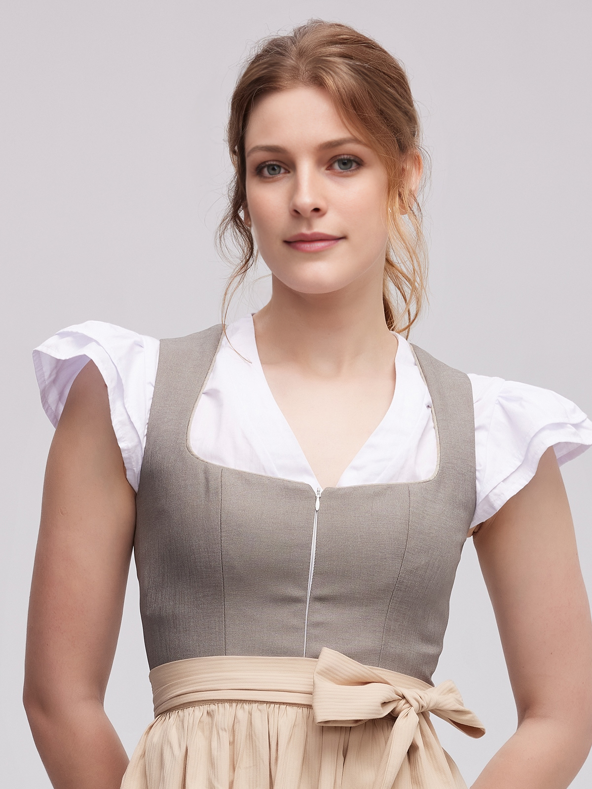Dirndlbluse weiß langarm
